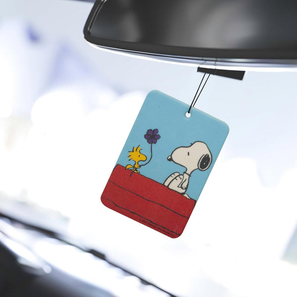 Plasticolor Peanuts Snoopy Doghouse Paper Air Freshener, Vanilla scent, 6 Pack, 12 Fresheners