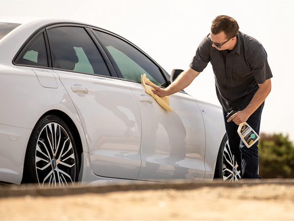 Meguiar's G3626 Ultimate Waterless Wash & Wax, Ready to Use and No Scratch Formula, 26 oz