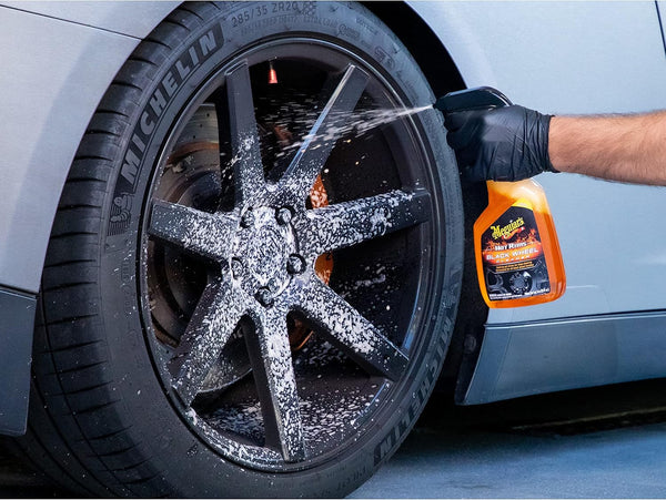 Meguiar's Hot Rims Black Wheel Cleaner, Deep Foaming Gel for Matte, Gloss & Chrome Wheels, 24 oz
