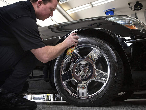 MEGUIAR’S Hot Shine High Gloss Tire Coating, Tire Protectant for Long-lasting Satin Finish, Prevents Tire to Dry Rot, 15 oz, 2 Pack