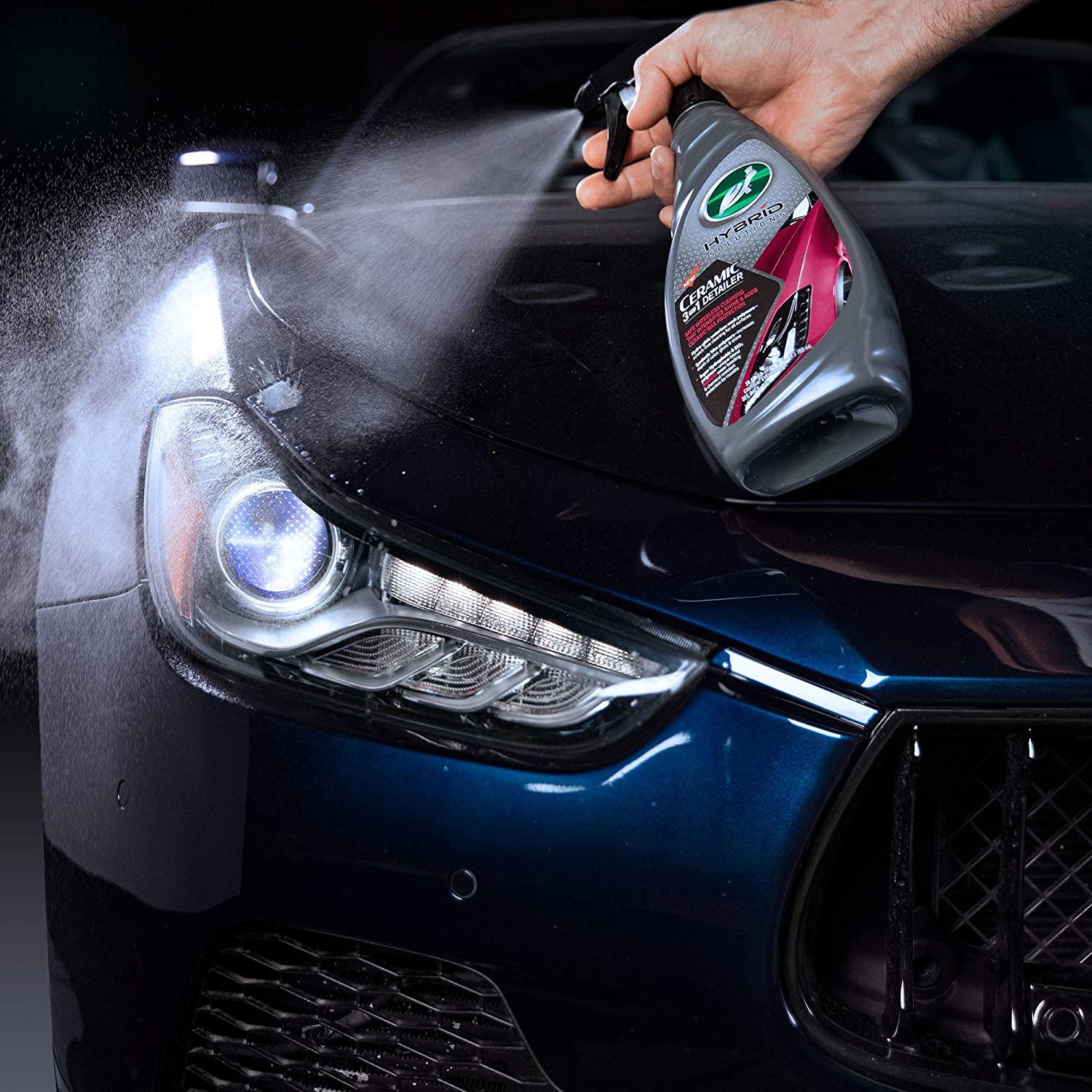 Turtle Wax Hybrid Solutions Ceramic 3-in-1 Detailer - 32 Fl Oz. by GOSO  Direct